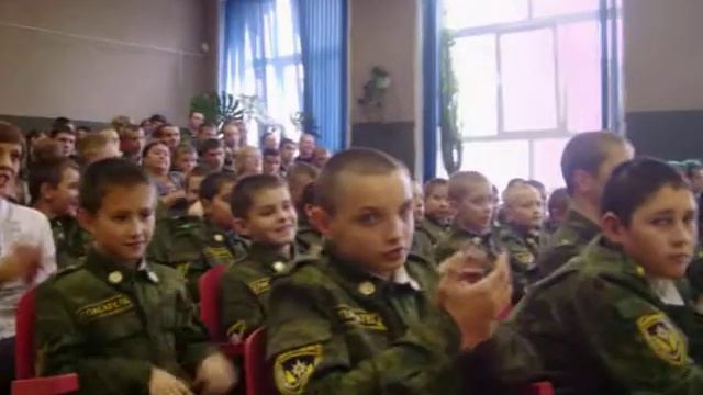 Кадетская школа "Спасатель", Екатеринбург. День учителя 2013 смотреть онлайн