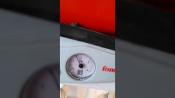 Газовый котел Tahiti Fondital не работает.
