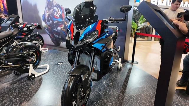 2024 MOTOSİKLET FUARI - TÜM MARKA ve MODELLER - YENİ ALACAĞIMIZ MOTOSİKLETE KARAR VERDİK :) смотреть онлайн