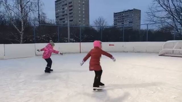 Мастер-класс по фигурному катанию "Ледяные узоры" в секции "Основы фигурного катания". Часть 2 смотреть онлайн