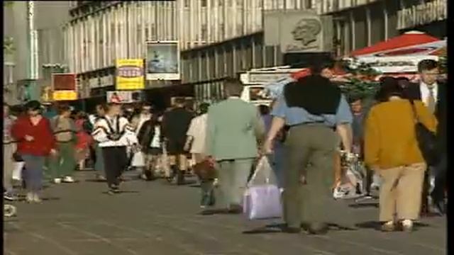 Народ в Москве 1996 год смотреть онлайн