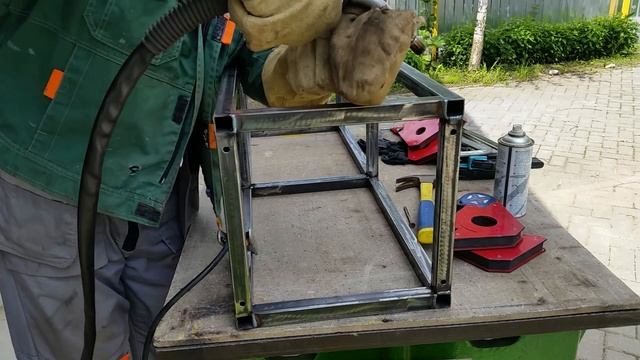 74 Как самому сделать хранилище для прутков смотреть онлайн