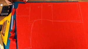 Как сшить платье без выкройки за один вечер. С цельнокроеным рукавом и имитацией рельефа.mp4