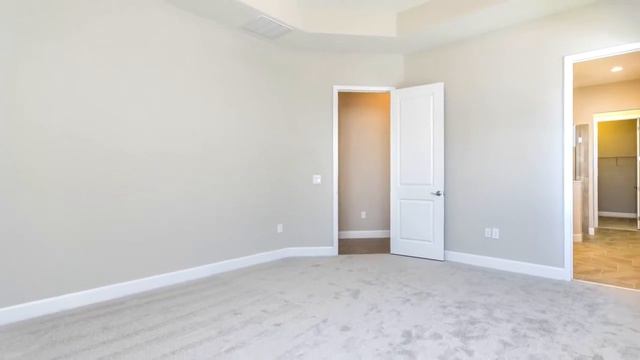 Oakland Park - Savannah model смотреть онлайн