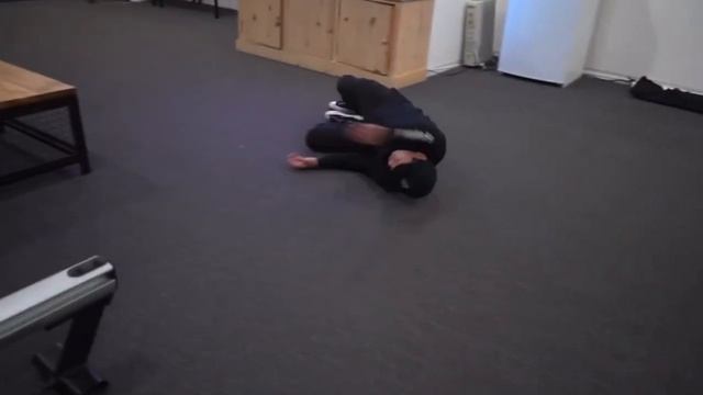 Crazy skateboard accident… смотреть онлайн