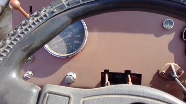 Мини трактор самодельный с плугом. Трактор для огорода . Рабочий трактор. смотреть онлайн