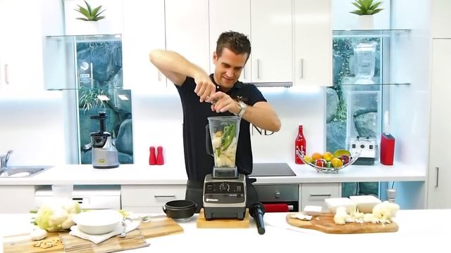 How to make Cream of Cauliflower Soup in the Vitamix Blender | Recipe Video смотреть онлайн