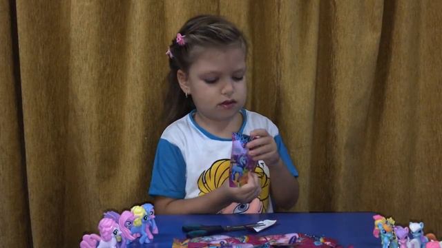 Маленькие пони. Новые игрушки. смотреть онлайн