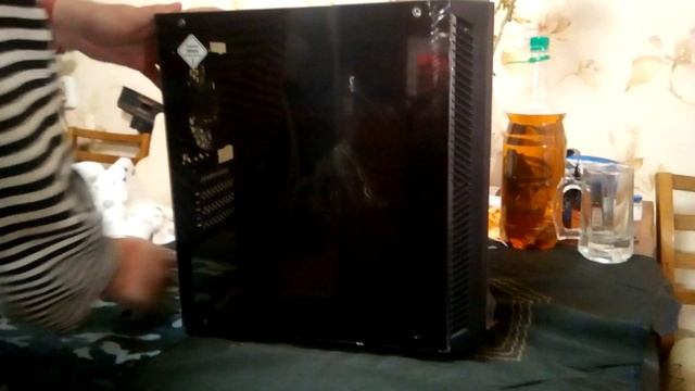 Распаковка Корпуса QUBE Star Black смотреть онлайн