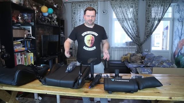 Обзор игрового кресла ThunderX3 RC3