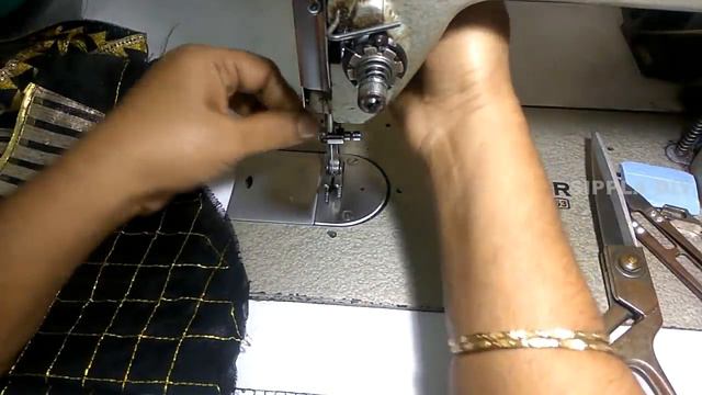 Stitching saree design on a blouse смотреть онлайн