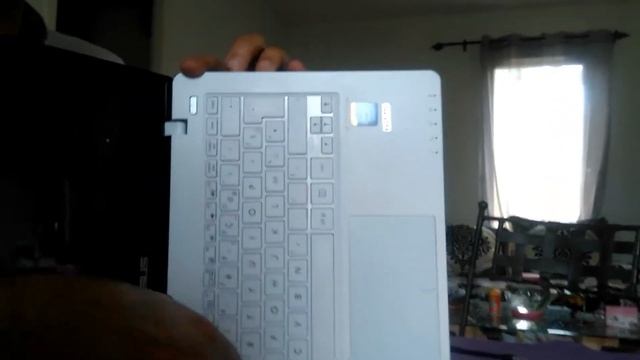 Comment changer la batterie d'un PC Asus X200M ? смотреть онлайн