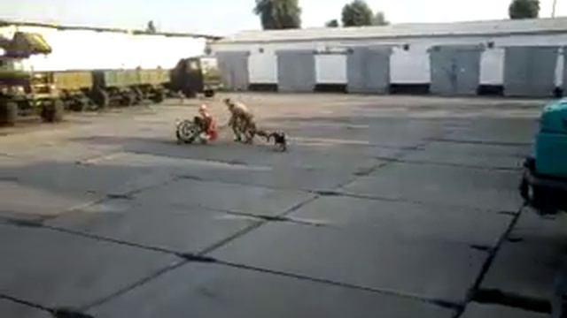 Будни дни в армии. смотреть онлайн