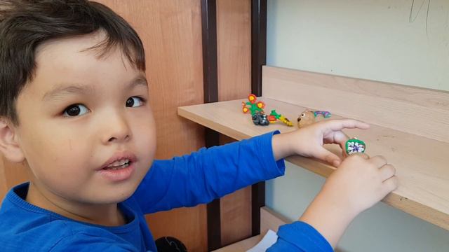 Растения против зомби из пластилина поделки Ибрахима смотреть онлайн