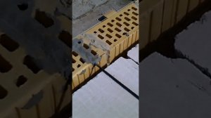 Как связать газобетон с облицовочным кирпичом