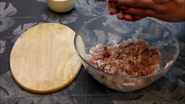 Сочные Рубленые котлеты из голеней кур смотреть онлайн