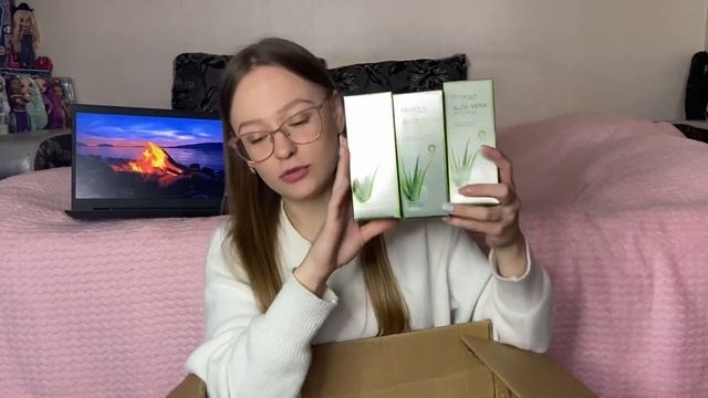 Распаковка заказа для магазина Корейской и Китайской косметики! смотреть онлайн