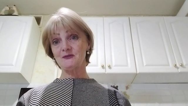 Какой ПОДАРОК я выбрала своей подруге? смотреть онлайн