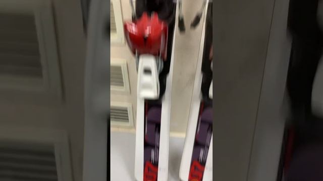 Лыжи горные смотреть онлайн