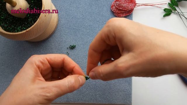 РОЗА из БИСЕРА для НАЧИНАЮЩИХ - мастер-класс смотреть онлайн