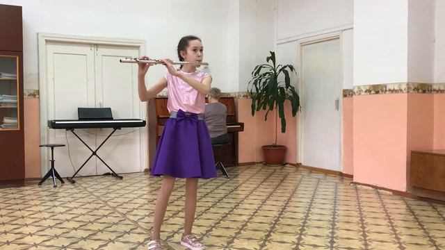 Сергеева Анна, 11 лет. Ф. Госсек "Тамбурин" смотреть онлайн