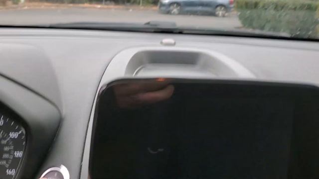 How to Open and Start Ford Fiesta, Escape, C-Max and some Focus models with a dead key fob battery смотреть онлайн
