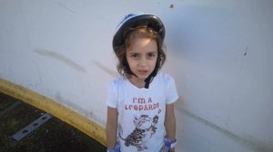 Как научить ребёнка кататься на роликах.