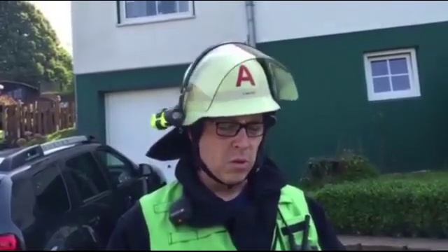 20160910 Engelskirchen brennt Dachstuhl смотреть онлайн