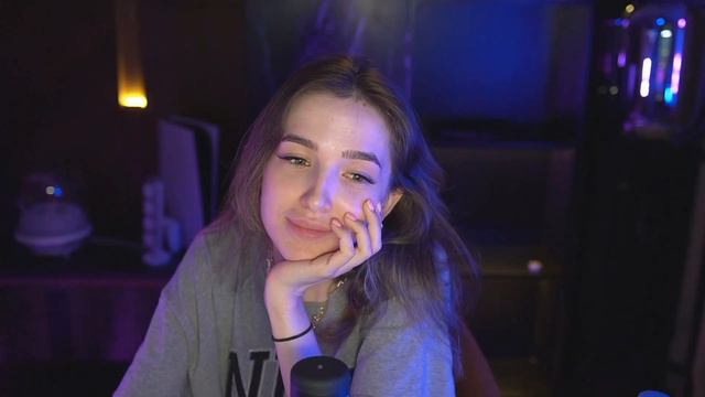 Генсуха выпрашивает комплимент у Эвелона смотреть онлайн