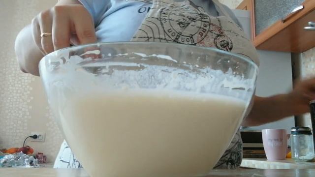 ТОНКИЕ БЛИНЫ НА МОЛОКЕ. БЕЗ СОДЫ. смотреть онлайн