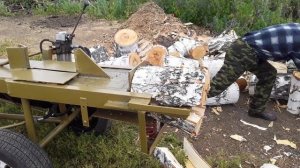 Работа дровокола