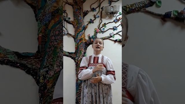 Тютюнник Анастасия - духовный стих "Пыль дороженька", Краснодарский край, Октябрьский р-н смотреть онлайн