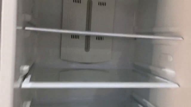 Холодильник Samsung RL33EBWS смотреть онлайн