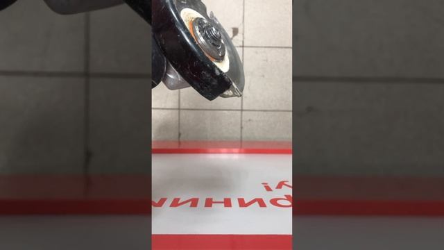 УШМ Makita GA5030 смотреть онлайн