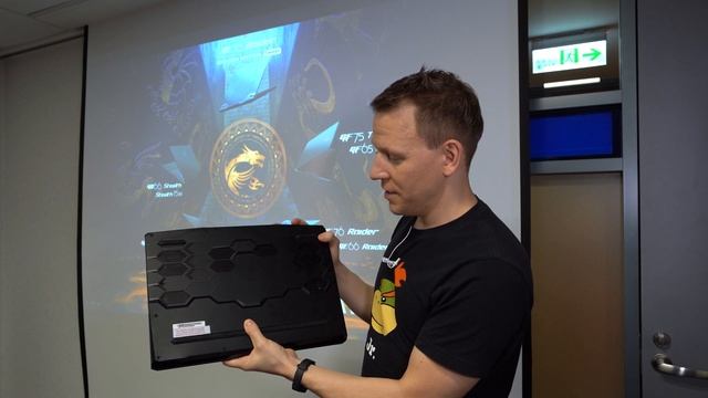 MSI GE76 Raider - Gaming-Notebook mit RTX 3000 und 99Wh Akku смотреть онлайн