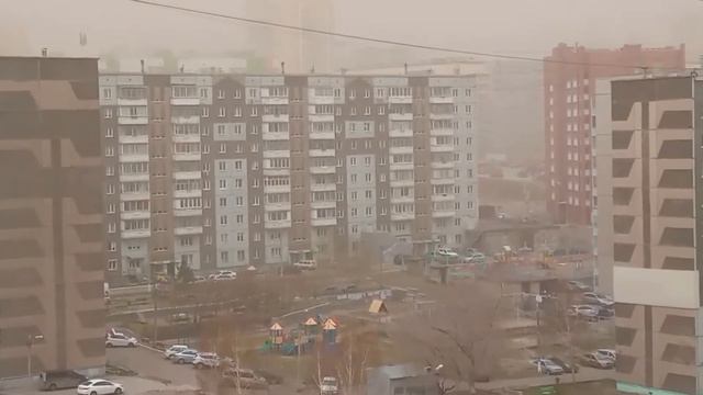 Пылевая буря в Красноярске смотреть онлайн