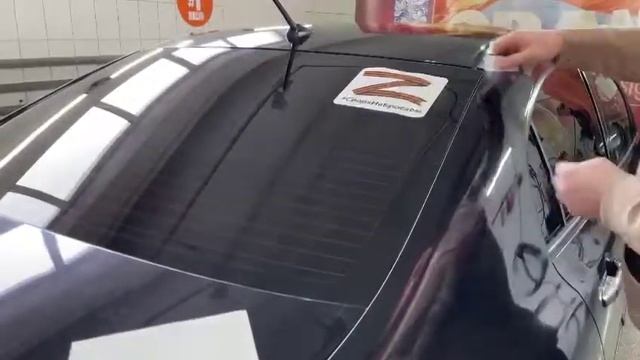 Наклейка из пленки ПВХ буква Z смотреть онлайн