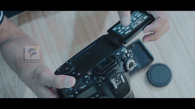 Canon EOS 80D DSLR Unboxing and Quick Review canon 80d cinematic video By FaaRaY Studio смотреть онлайн