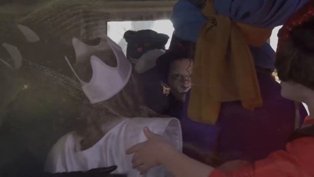 "А сказка в каждом есть всегда! Ты поскорей ей отвори!" смотреть онлайн