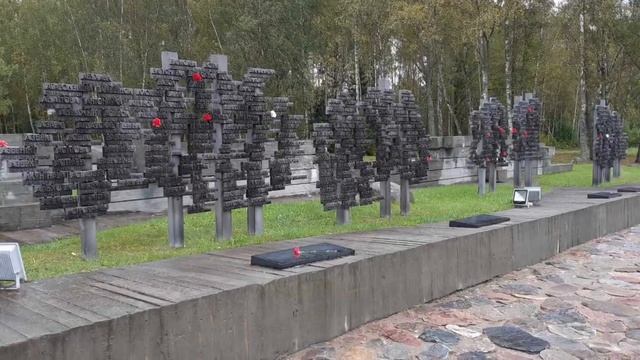 Поездка в Беларусь. Посетил мемориальный комплекс «Хатынь». смотреть онлайн