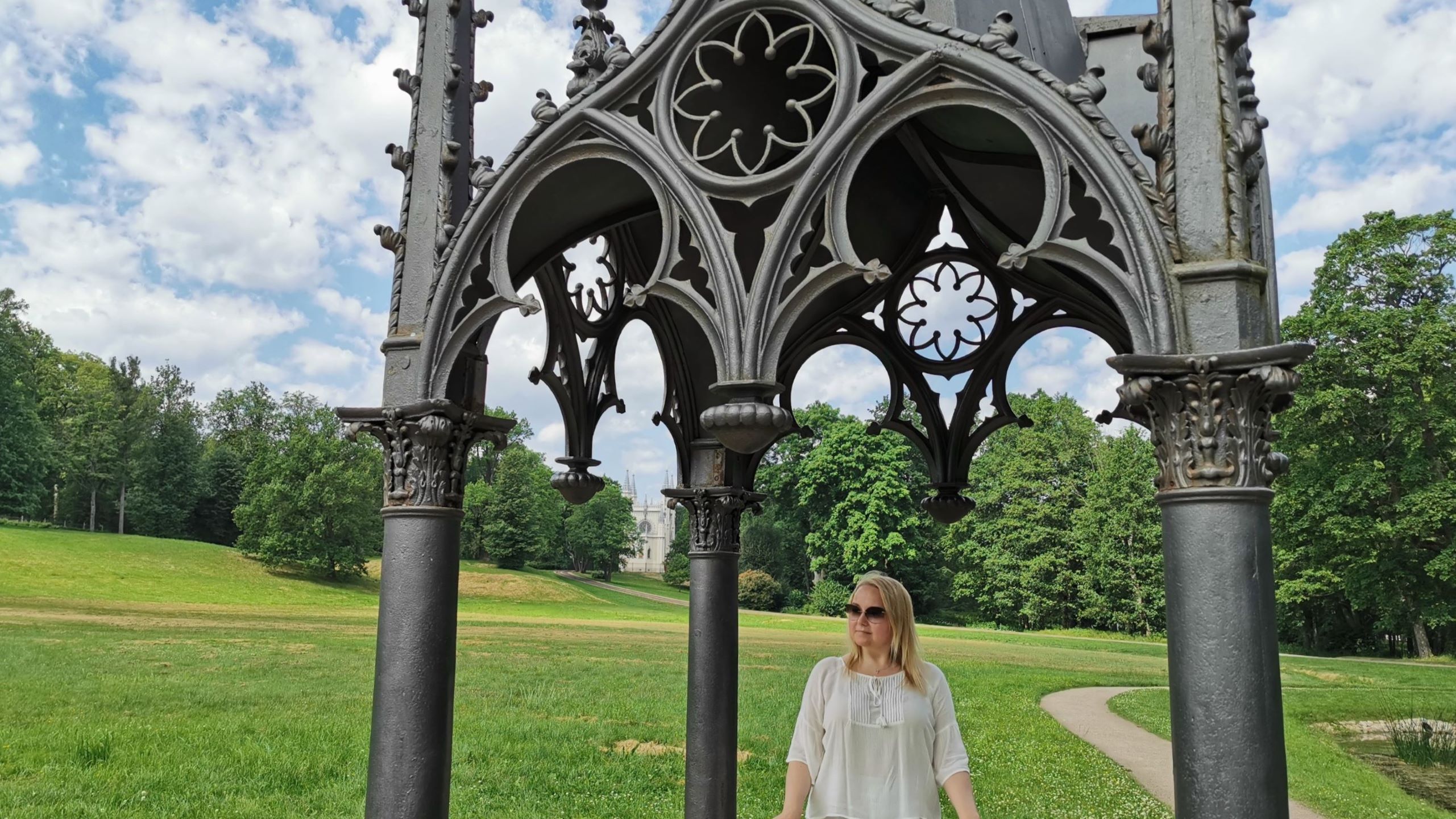 Императорский дворец в коровнике и готический колодец. Тайны Парка «Александрия». Петергоф смотреть онлайн