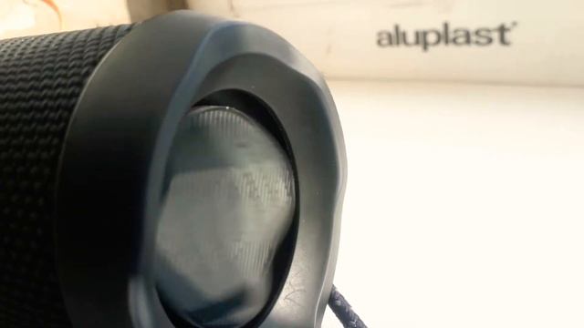 Bass test JBL Flip4 смотреть онлайн