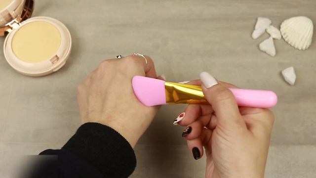 кисточка для маски розовая смотреть онлайн