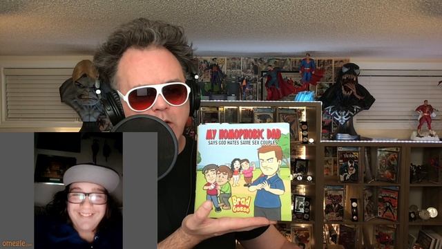 Trigger Warning: 31 Random People Hilariously React To My Adult Humour Books on Omegle смотреть онлайн