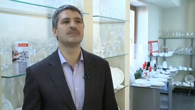 Подчеркивая утонченность стиля: выбираем посуду для ресторанов и кафе смотреть онлайн