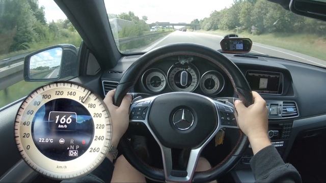 2015 E350d Racechip (326HP) 100-200km/h & 0-100km/h | ACCELERATION смотреть онлайн