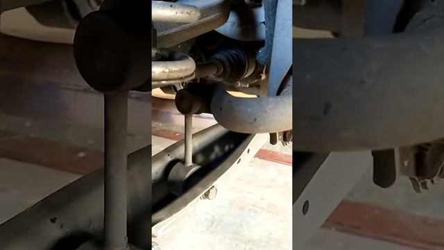 2008 WRX/Impreza rear strut replacement смотреть онлайн