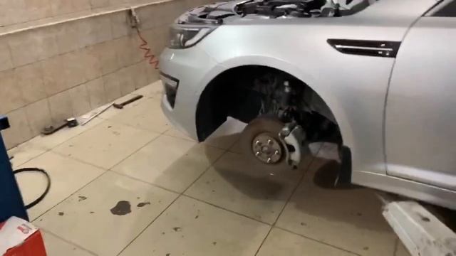 Сегодня одновременно 2 машины заехали на установку смотреть онлайн