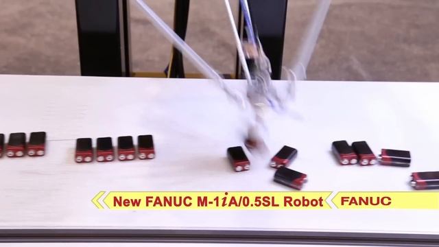 Two Ultra Fast Robots Pick & Place Batteries to Form Group Patterns - FANUC America смотреть онлайн