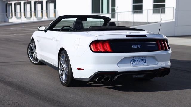 2021 Ford Mustang GT Convertible Review / The All American Icon! смотреть онлайн